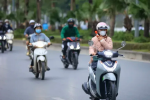 Miền Bắc chuyển rét, bão số 14 suy yếu dần trên Biển Đông