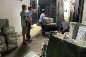 TP. HCM: Phát hiện, tạm giữ hơn 1 tấn bánh kẹo không rõ nguồn gốc, xuất xứ