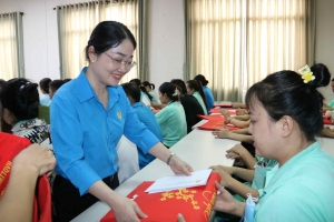 TP. HCM dự kiến chăm lo 350.000 đoàn viên, người lao động dịp Tết 2026