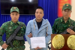 Đà Nẵng: Triệt phá vụ vận chuyển vàng lậu, thu giữ hơn 440 gram vàng 9999 trị giá 1,5 tỷ đồng
