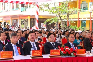 Trường THPT Giao Thủy kỷ niệm 60 năm thành lập - Lá cờ đầu của giáo dục Ninh Bình