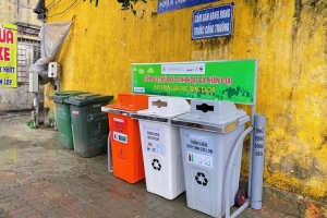 Hà Nội đẩy mạnh phân loại rác tại nguồn – thói quen mới bắt đầu từ từng hộ gia đình
