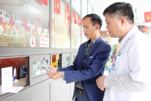 Ngành Y tế Bắc Ninh đẩy mạnh thanh toán viện phí không dùng tiền mặt