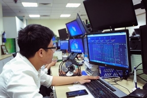 Nhận định chứng khoán 28/11: VN-Index tiếp tục tích lũy, chờ dòng tiền quay lại