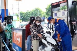 Xăng dầu đồng loạt giảm mạnh