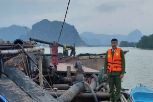 Quảng Trị: Công an xã Tân Gianh phát hiện hai vụ vận chuyển cát trái phép trong đêm