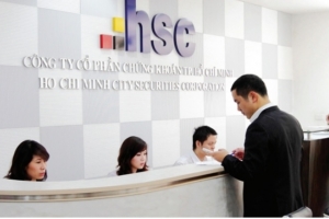 Lãnh đạo HSC đăng ký bán 350.000 cổ phiếu HCM