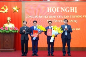 Tỉnh ủy Quảng Trị công bố các quyết định về công tác cán bộ