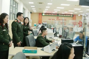 Công an Hà Tĩnh gương mẫu, đi đầu lan tỏa phong trào “Bình dân học vụ số”