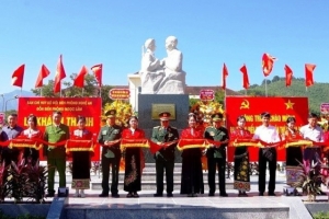 Khánh thành tượng đài “Bác Hồ với chiến sĩ Biên phòng” tại Nghệ An