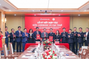 Agribank và Cục Thuế ký kết hợp tác hỗ trợ hộ kinh doanh chuyển đổi sang thuế kê khai