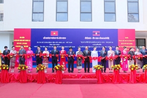 Khánh thành, bàn giao Bệnh viện Hữu nghị Lào - Việt Nam