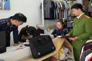 QLTT Quảng Trị: Kiểm tra, xử lý 4 vụ vi phạm, thu nộp ngân sách số tiền xử phạt 63,5 triệu đồng