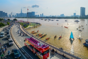 TP. HCM hợp tác Grab thúc đẩy “du lịch thông minh”