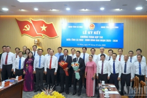 Cà Mau - Ninh Bình ký kết chương trình hợp tác toàn diện giai đoạn 2025 - 2030
