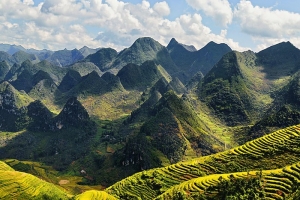 Cao nguyên đá Đồng Văn nhận danh hiệu “Điểm đến văn hóa hàng đầu thế giới năm 2025”