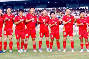 Tuyển nữ Việt Nam quyết thắng Indonesia để vào chung kết