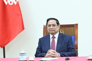 Thủ tướng Chính phủ Phạm Minh Chính điện đàm với Thủ tướng Singapore Lawrence Wong