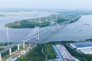 Khánh thành cầu dây văng Bình Khánh trên tuyến cao tốc Bến Lức - Long Thành
