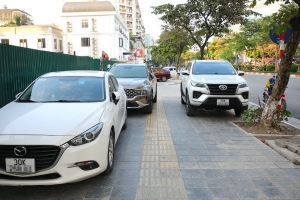 Siết chặt quy định đỗ xe trên vỉa hè: Những thay đổi quan trọng tài xế cần lưu ý