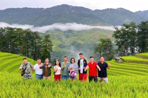 Du lịch vào mùa cao điểm: Doanh nghiệp tăng tốc chiếm lĩnh thị trường dịp cuối năm