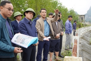 Quảng Trị kiểm tra hiện trường, tháo gỡ vướng mắc các dự án chống sạt lở cấp bách