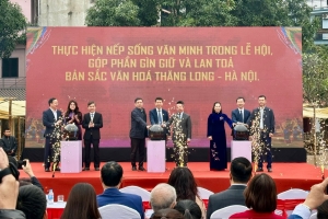 Hà Nội phát động thực hiện Bộ tiêu chí về môi trường văn hóa trong lễ hội truyền thống