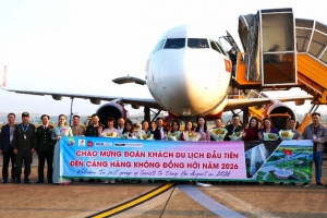 Quảng Trị khởi động năm du lịch 2026 bằng chuyến bay đầu tiên đến địa phương