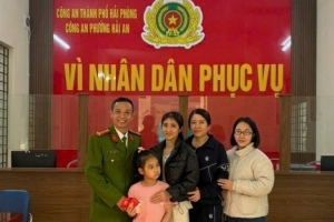 Công an phường Hải An kịp thời hỗ trợ cháu bé bị lạc tìm lại gia đình