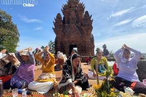 Khánh Hòa: Người Chăm Bàlamôn rộn ràng đón lễ Cambur