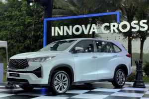 Doanh số toàn quốc các mẫu xe Toyota đạt hơn 8.000 xe trong tháng cuối năm 2025