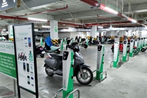 Bộ Xây dựng đề xuất chung cư cần tách riêng khu để xe điện, xe xăng