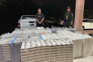 Bắt quả tang đối tượng vận chuyển 15.000 bao thuốc lá lậu trên cao tốc Trung Lương - Mỹ Thuận