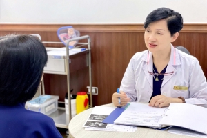 Nữ chuyên gia hơn 4 thập kỷ bảo vệ những thai kỳ nguy cơ cao