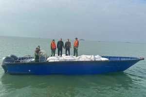 Bắt giữ nhiều vụ vận chuyển hàng hoá không rõ nguồn gốc, không giấy tờ hợp pháp