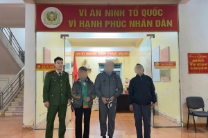 Hải Phòng: Công an xã Tiên Lãng kịp thời ngăn chặn người đàn ông có ý định nhảy cầu tự tử