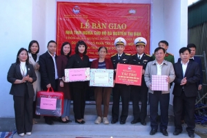Công ty Cổ phần Tân Cảng - Cái Mép bàn giao nhà tình nghĩa tại Thanh Hóa