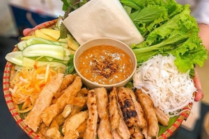 Nem nướng Ninh Hòa: Hương vị dân dã từ đất biển Khánh Hòa