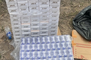 Phát hiện và bắt giữ 1.300 gói thuốc lá ngoại nhập lậu