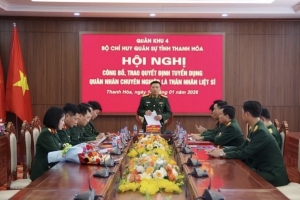 Thanh Hoá: Trao quyết định tuyển dụng cho thân nhân liệt sĩ