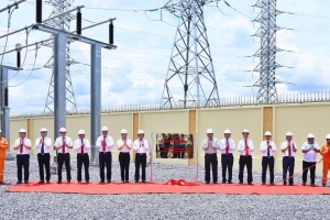 EVNNPC: Dấu ấn bản lĩnh trong phát triển hạ tầng lưới điện