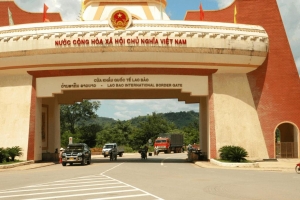 Kim ngạch thương mại Việt Nam - Lào hướng tới mốc 5 tỷ USD