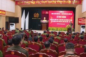 Khai giảng lớp đào tạo Trung cấp lý luận chính trị tại Công an tỉnh Thanh Hoá