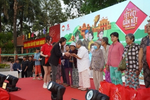 Chuỗi sự kiện cộng đồng thuộc chiến dịch “Chung Vị Tết Việt – Gắn Kết Muôn Miền” của SABECO đến Vĩnh Long và Cần Thơ