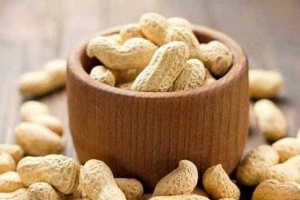 Những nhóm người cần thận trọng khi ăn lạc