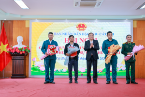 Hải Phòng: Đặc khu Cát Hải công bố quyết định về công tác cán bộ Ban Chỉ huy Quân sự
