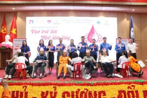 “Tuần lễ hồng EVN”: PC Hà Tĩnh hiến 139 đơn vị máu gửi về Bệnh viện Đa khoa tỉnh