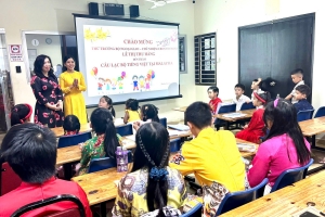 Kiều bào gửi trọn niềm tin, kỳ vọng vào Đại hội XIV của Đảng