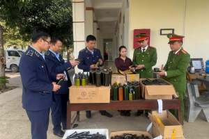 Thanh Hóa: Xử phạt 12 triệu đồng, tiêu hủy gần 500 chai mỹ phẩm không rõ nguồn gốc