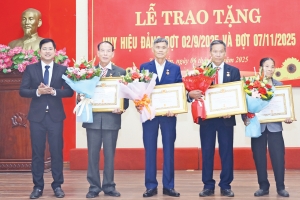 Đảng bộ tỉnh Bắc Ninh có 1.939 đảng viên được tặng, truy tặng Huy hiệu Đảng đợt 3/2/2026